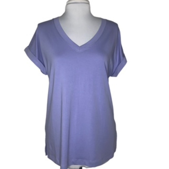 NWT Banana Republic Short Sleeve V-Neck Side Seam Slit Lavender Top Size M - Picture 2 of 9